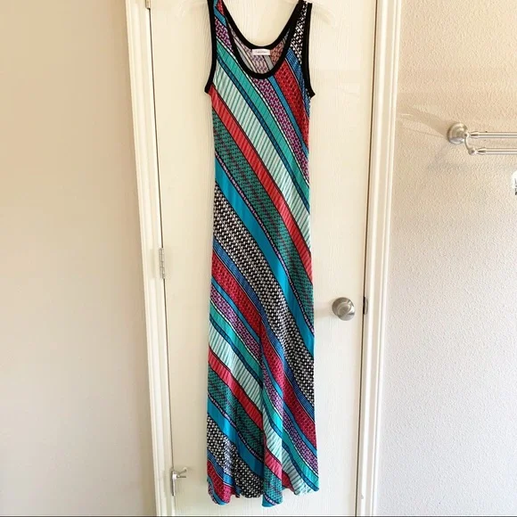 Calvin Klein | Dresses | Calvin Klein Rayon Scoopneck Sleeveless Maxi Dress  Size 6 | Poshmark